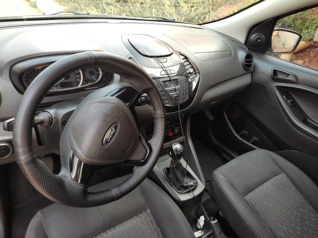 FORD KA SEDAN MUITO NOVO