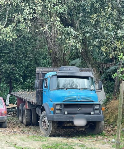 CAMINHÃO