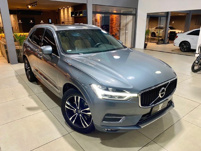 VOLVO XC60 D5 MOMENTUM 2.0T 2019