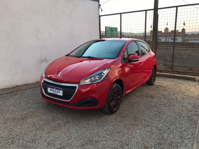 PEUGEOT 208 ACTIVE 1.2