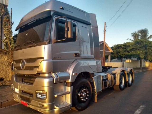 MB 2544 6X2, 2010!
