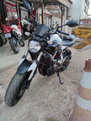 MT07 YAMAHA 700CC