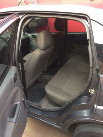 FIESTA SEDAN COMPLETO 13500