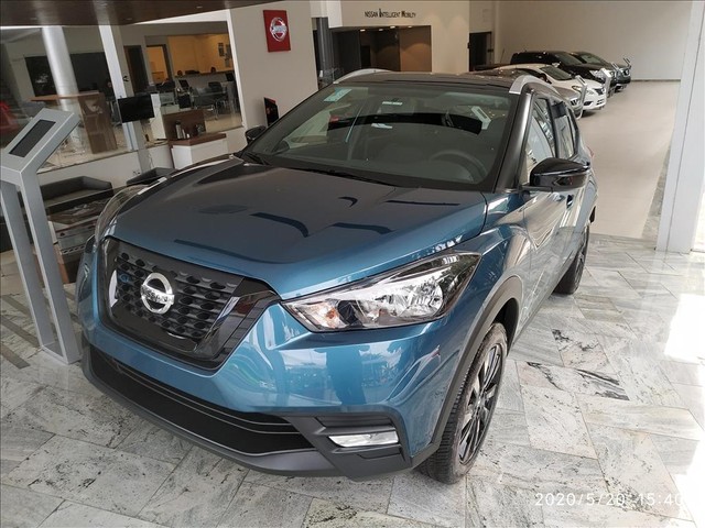 NISSAN KICKS 1.6 16V FLEXSTART UEFA CHAMPIONS LEAGUE 4P XTRONIC
