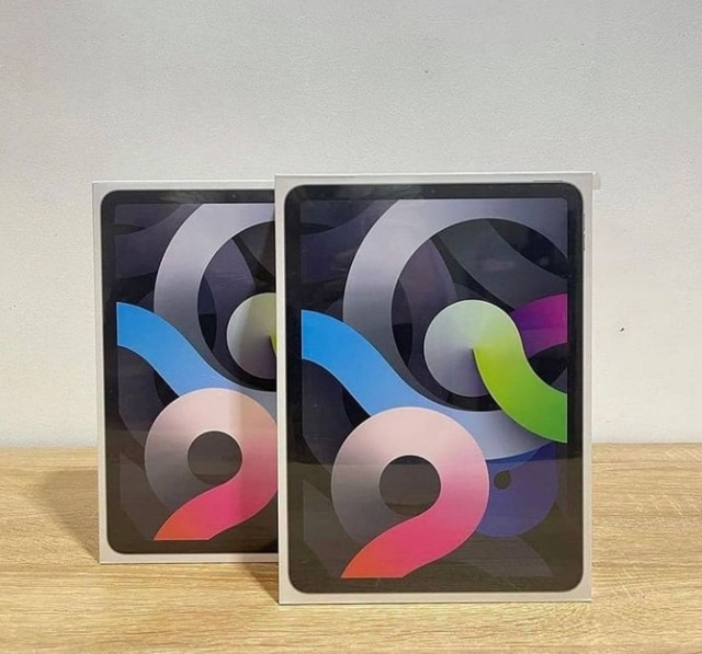 iPad Air 4TH 64GB <br>