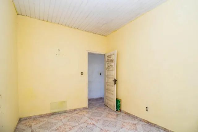 Casa, 4/4, sacada, vgs na Rua Caripunas. - Foto 3