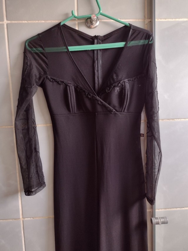 Macacão preto veste 34,36,38 - Foto 2