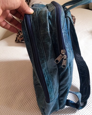 MOCHILA EM COURO LEGÍTIMO  - Foto 3
