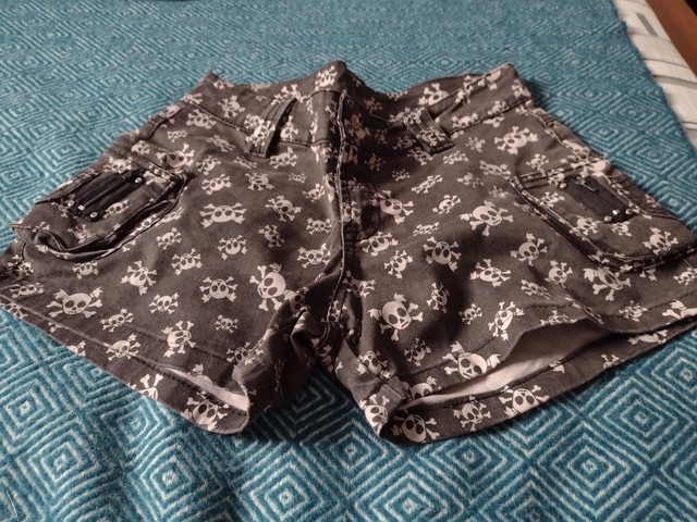 Shorts tamanho P  - Foto 2