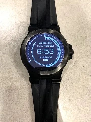 Dylan smartwatch deals michael kors