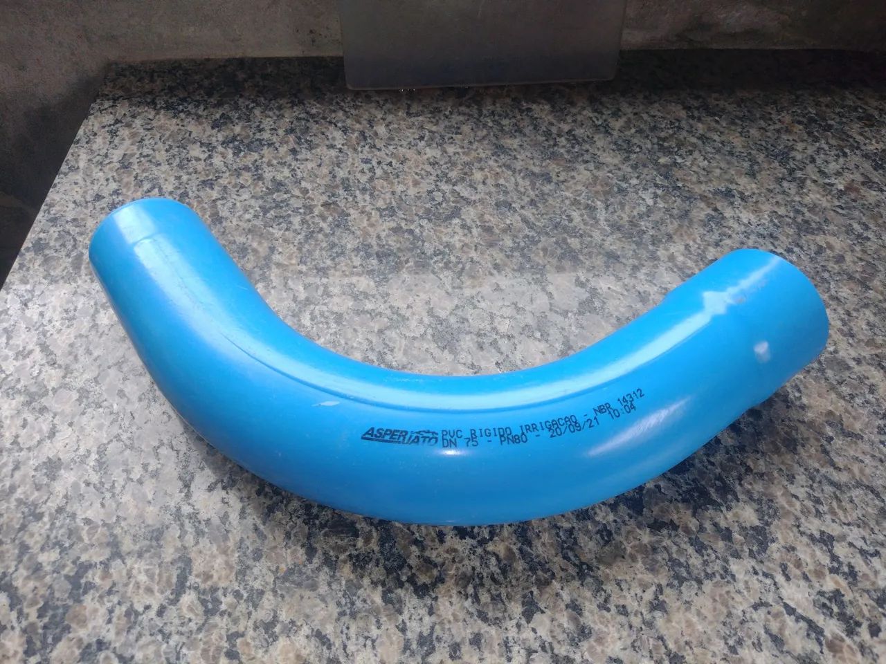 Cano de PVC 75mm 90° Dn80