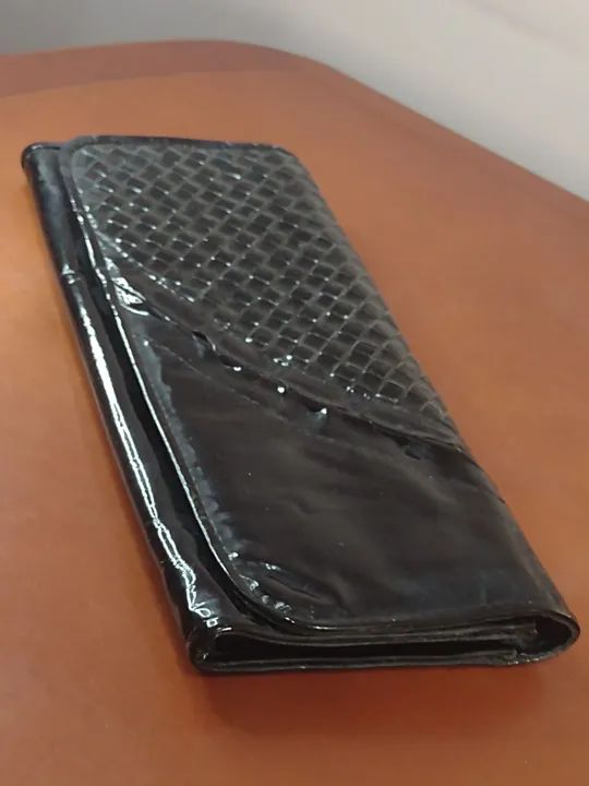 Bolsa carteira em Couro Verniz - Foto 5