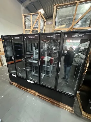 Auto serviço 5 portas resfriados total preta refrimate