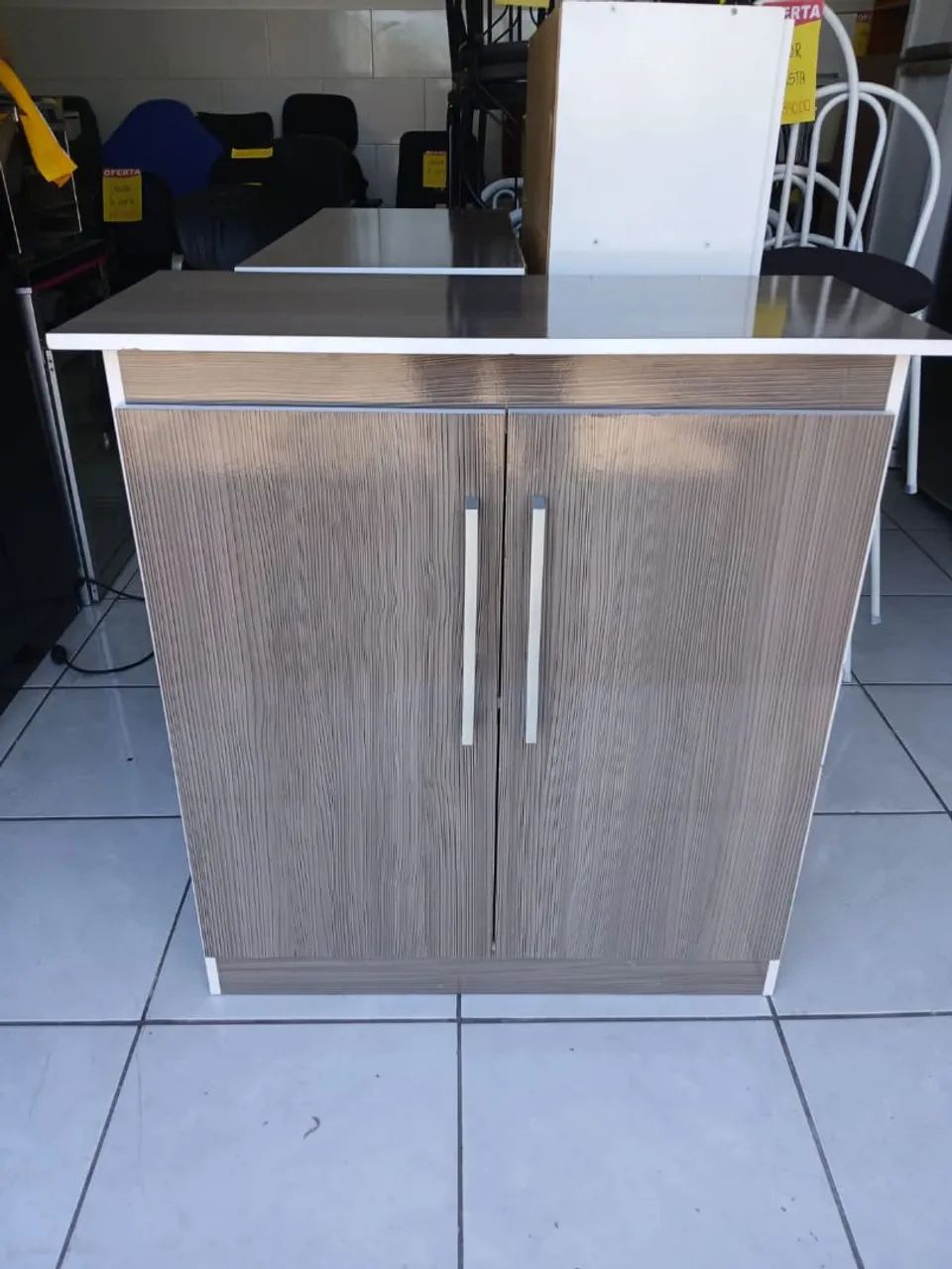 Balcão multiuso semi-novo 