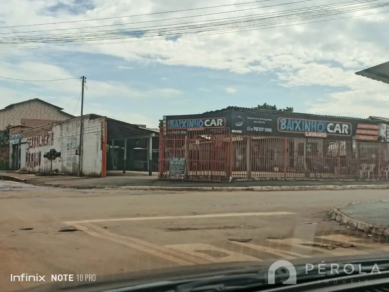 Ponto Comercial em Jardim Ipanema - Trindade