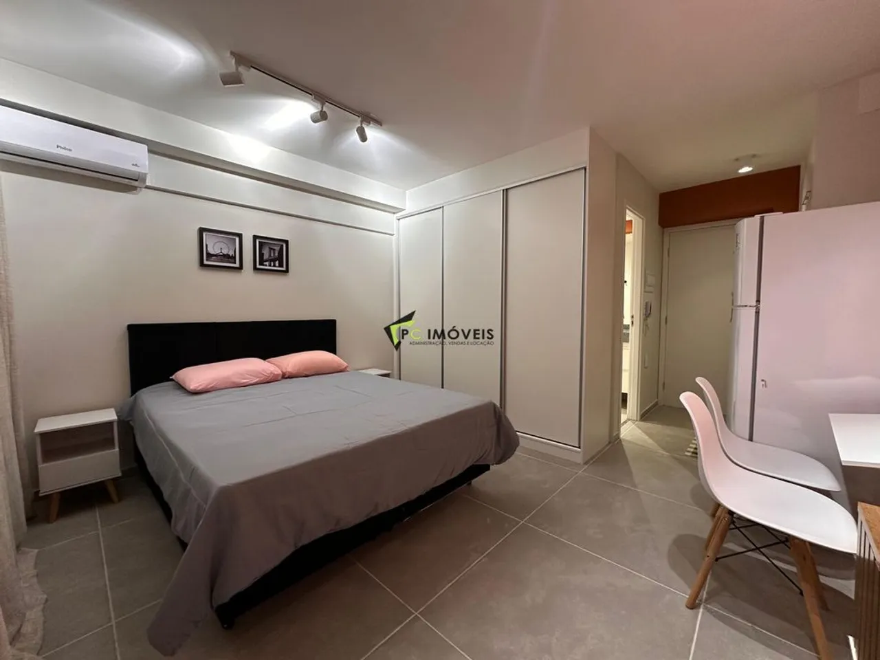 Studio para venda & locação em Perdizes, 30 m² com 01 Quarto, sem vaga