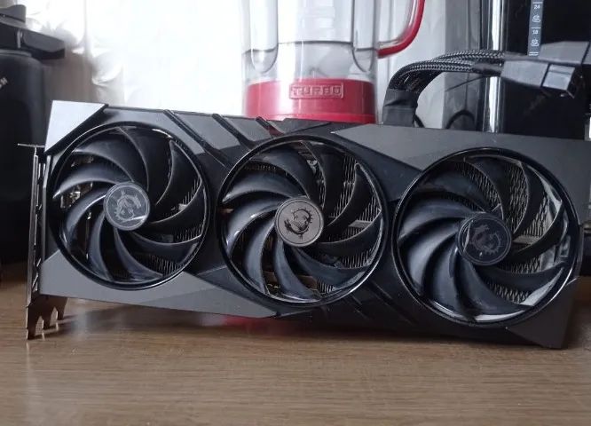 RTX 4080 Super MSI Gaming X Slim - Placas de Vídeo - Bugio
