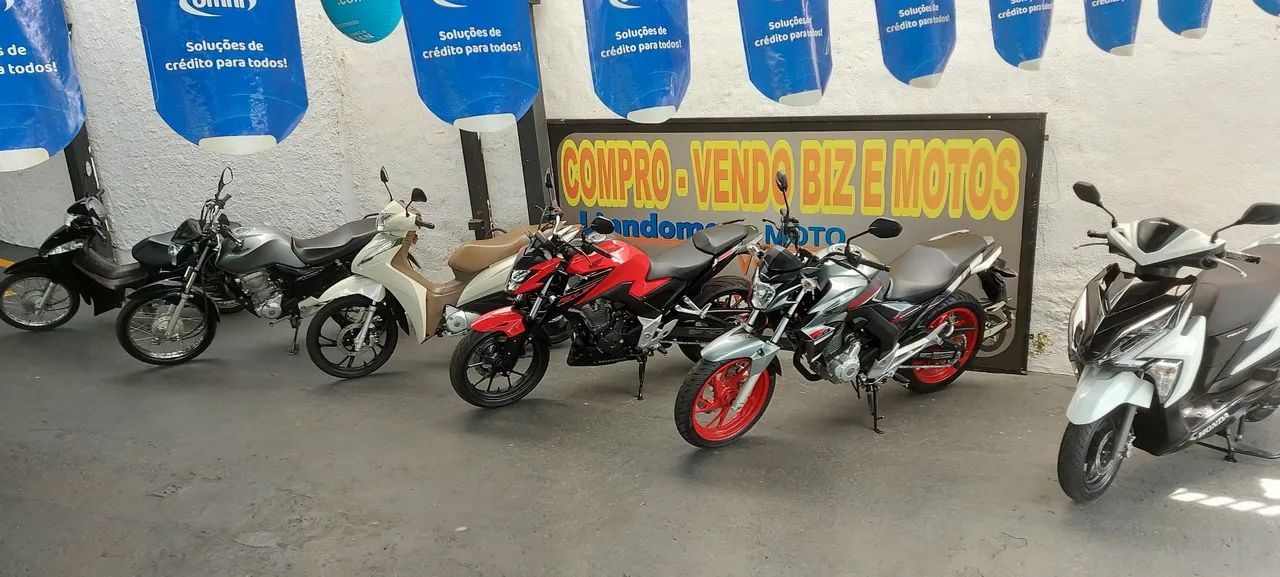 Biz 125 BRANCA CARAMELO 2023 LINDÍSSIMA $18500 LINDOMAR MOTOS 