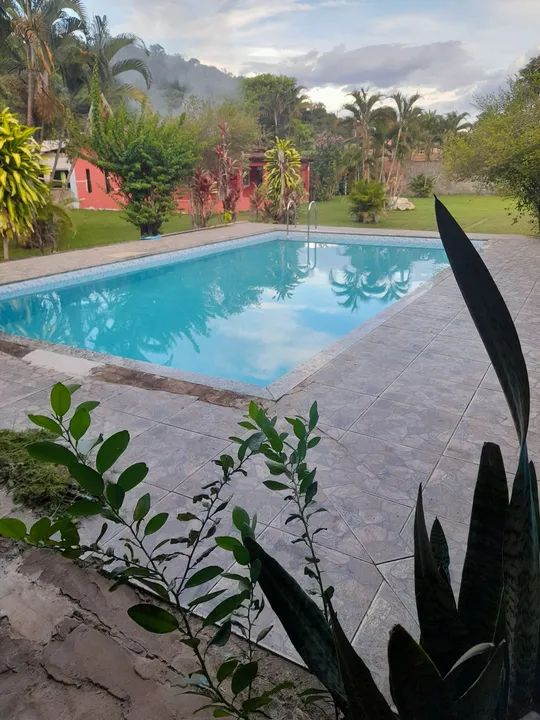Casa de Temporada com Piscina em Local Tranquilo