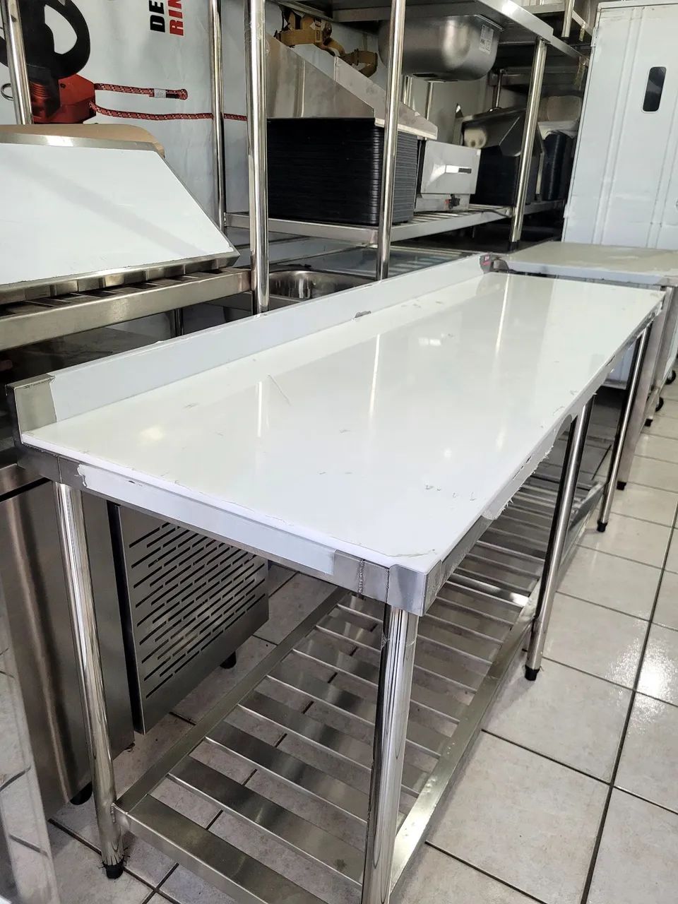 MESA INOX COM PLACA DE POLIETILENO  - Foto 5