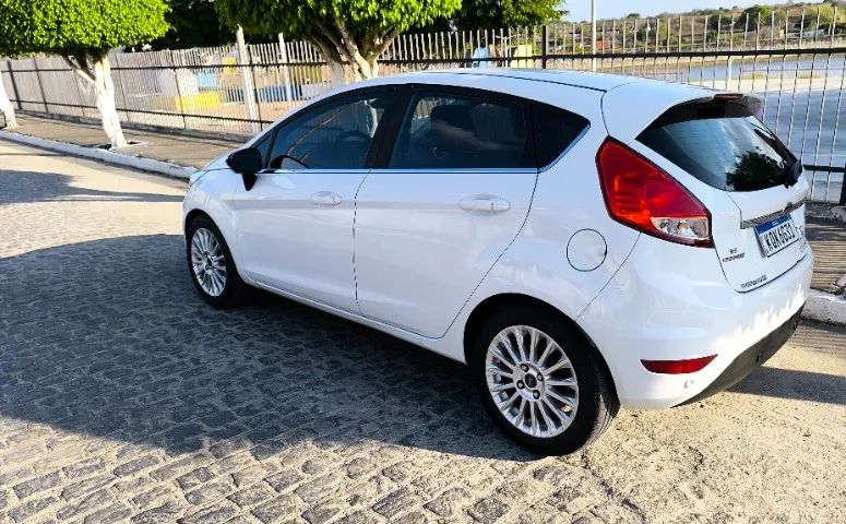 New Fiesta Titanium 1.6 Automático - Foto 3