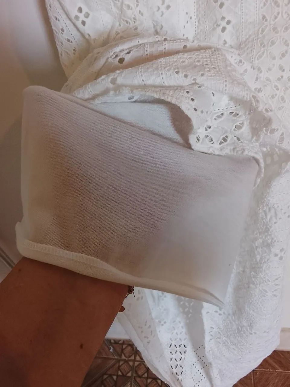 Vestido de branco de alta qualidade  - Foto 3