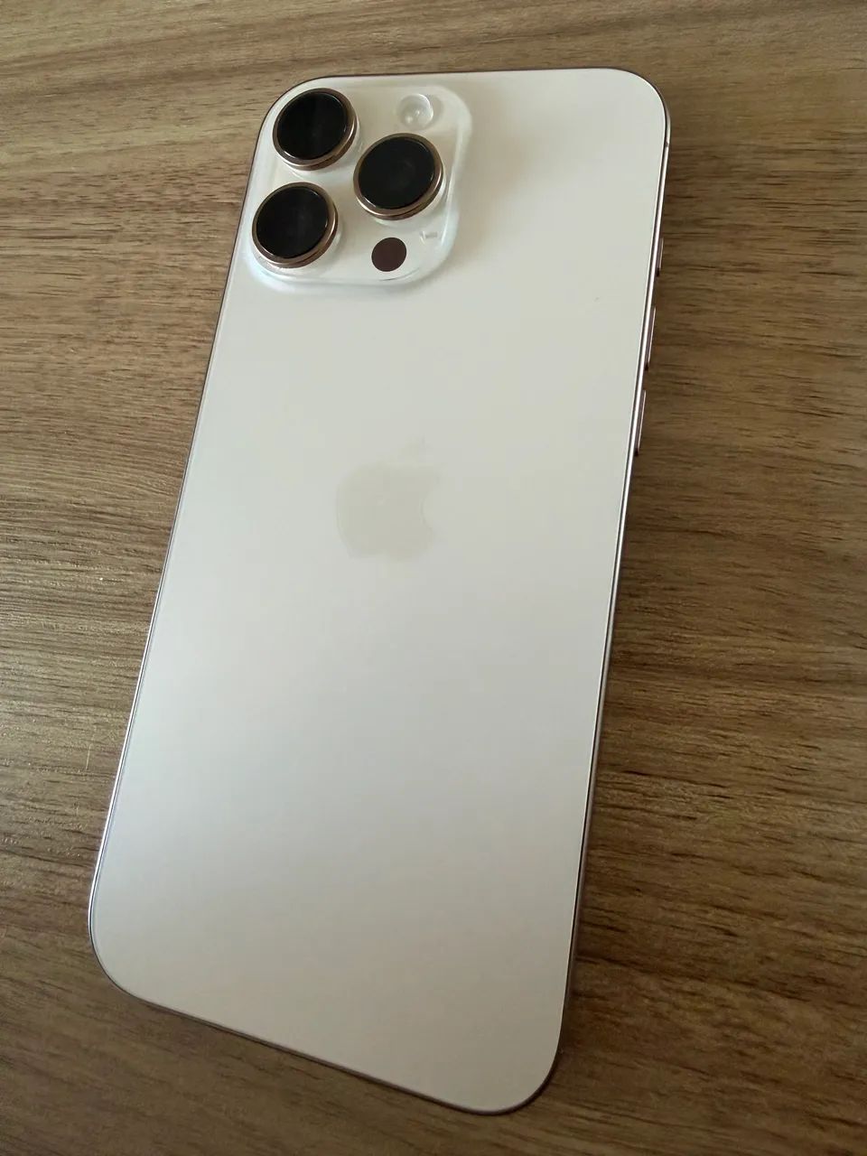 iPhone 16 Pro Max 256GB - Celulares e Smartphones - Piraporinha