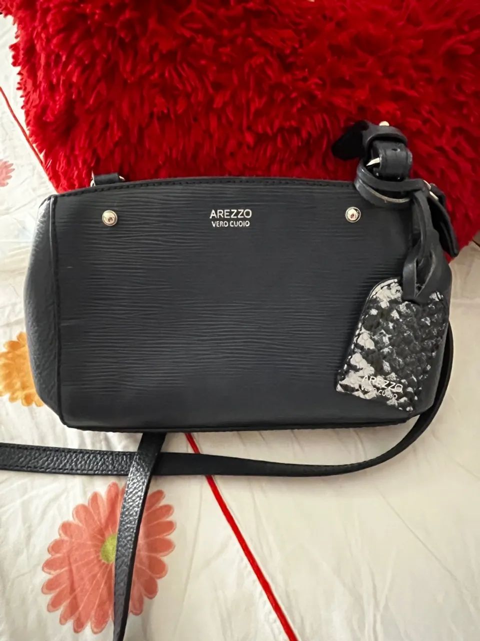 Bolsa Arezzo em couro legítimo navy blue