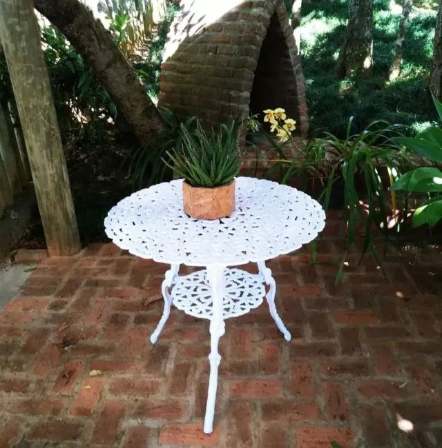 Jogo de cadeiras e mesa para jardim alumínio fundido  - Foto 5