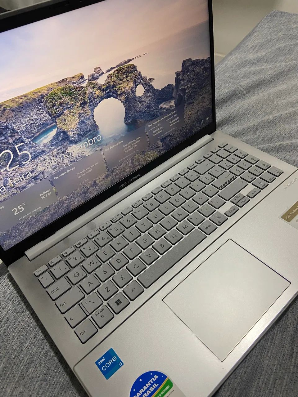 Notebook asus64310776105219121