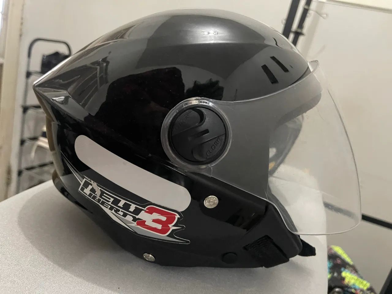 Capacete new liberto preto - SEMINOVO N 38