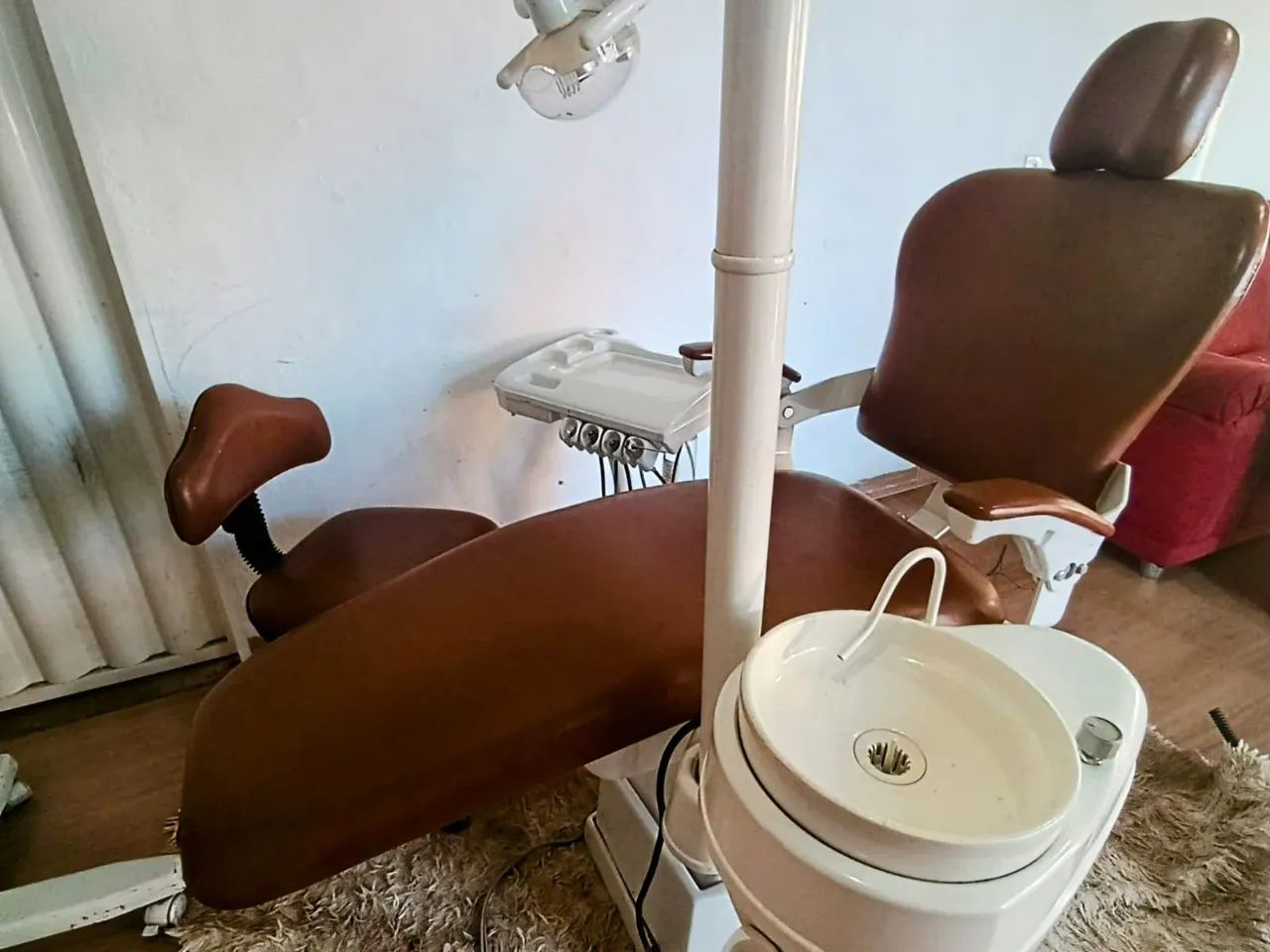 Consultório odontogico desmontado.  - Foto 2
