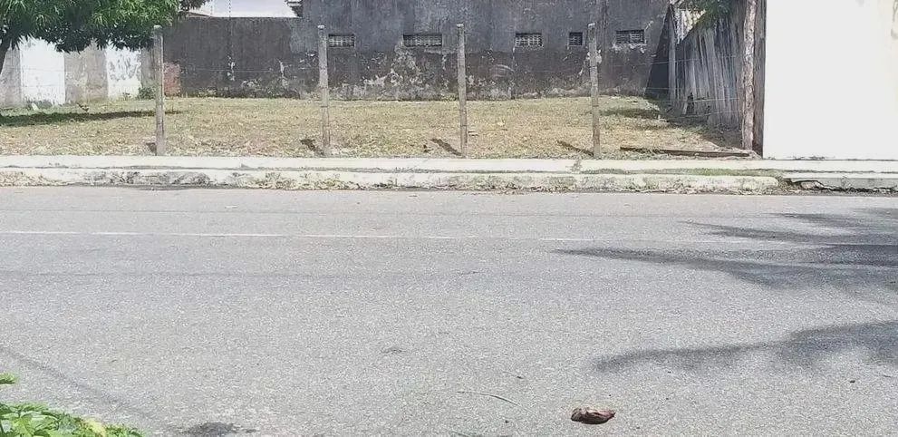 Lote à venda em rua pública, ARUANA, Aracaju, SE