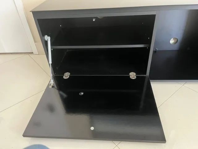 Rack preto com tampo de vidro - 1,80m  - Foto 6