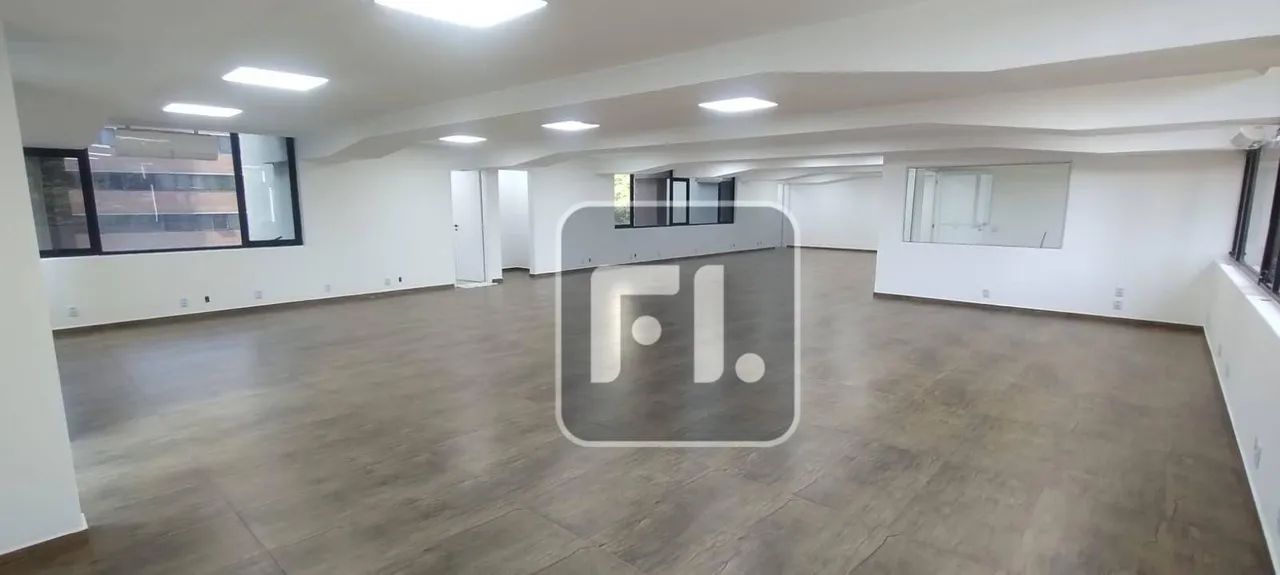 Conjunto para alugar, 213 m² por R$ 19.122,30/mês - Brooklin - São Paulo/SP