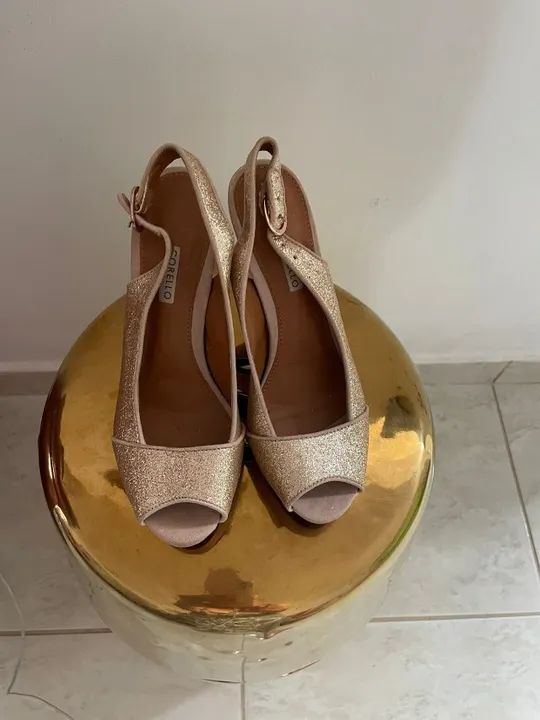 Uma sandalia marca Corello - Foto 4