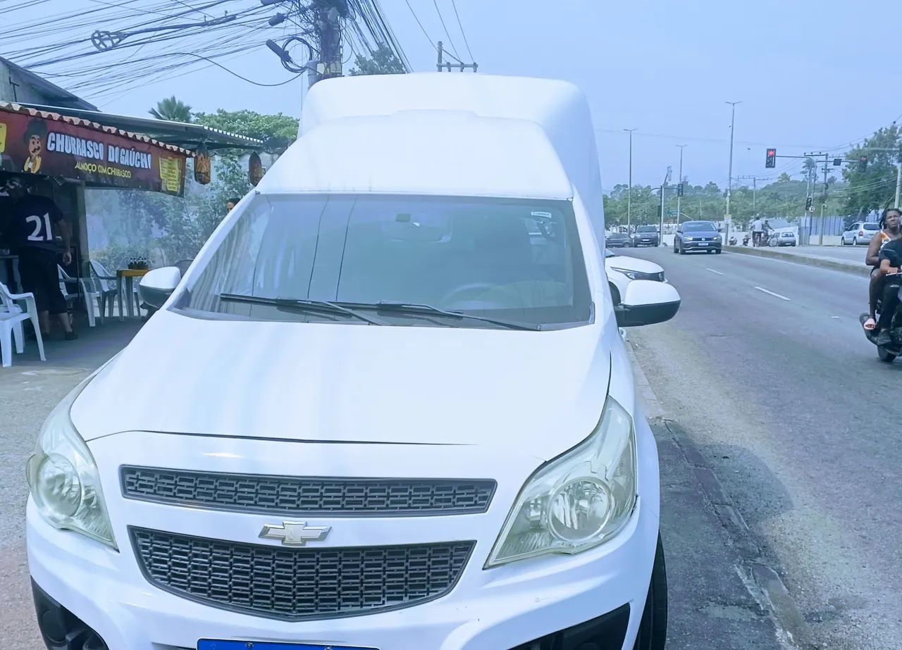 Montana 2013. Vendo ou troco. 