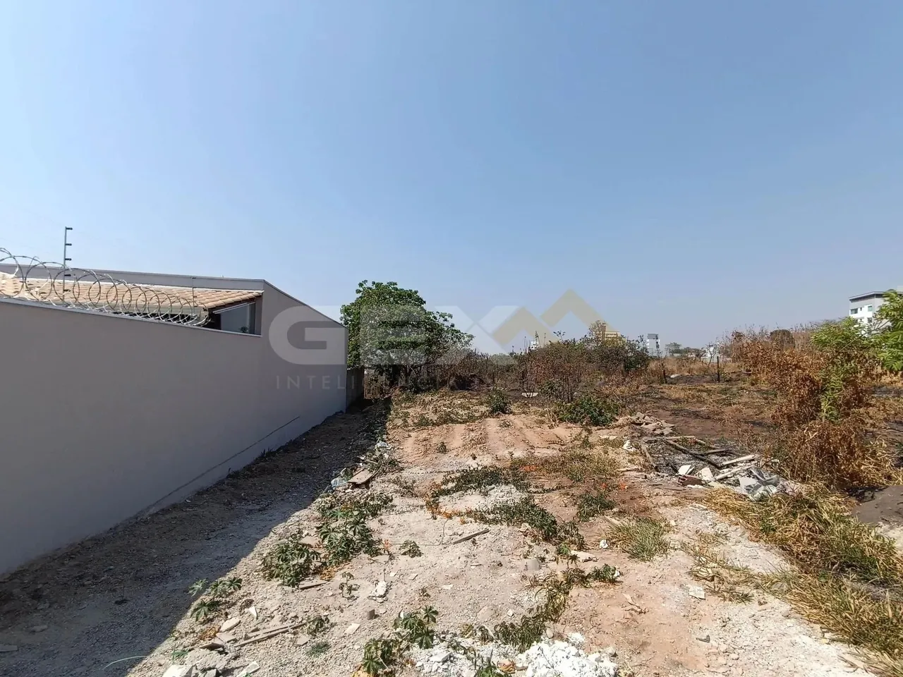 Lote de 423m² no Bairro Chanadour