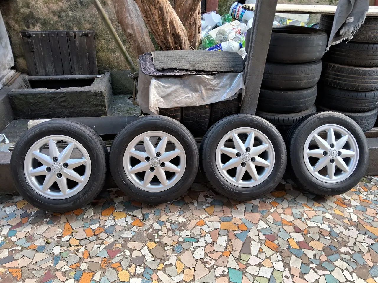 Jogo de rodas de liga leve aro 14/4 furos originais Renault Clio e outros 