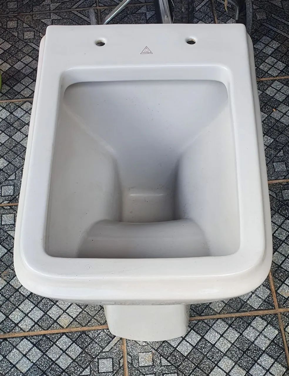 Vaso sanitário branco