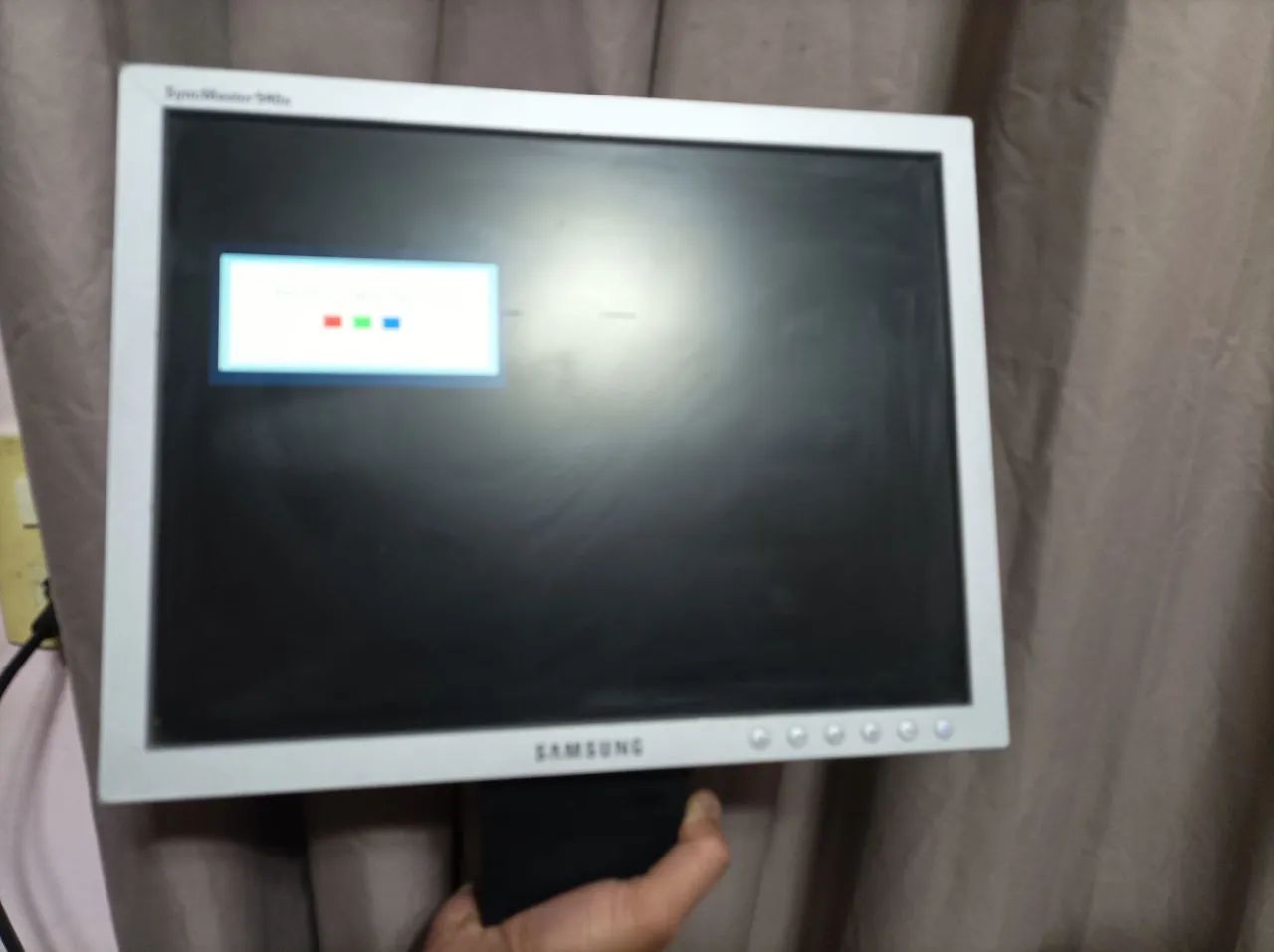 Vende-se monitor Samsung 14 polegadas 