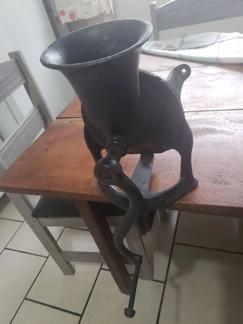 Moedor de carne antigo