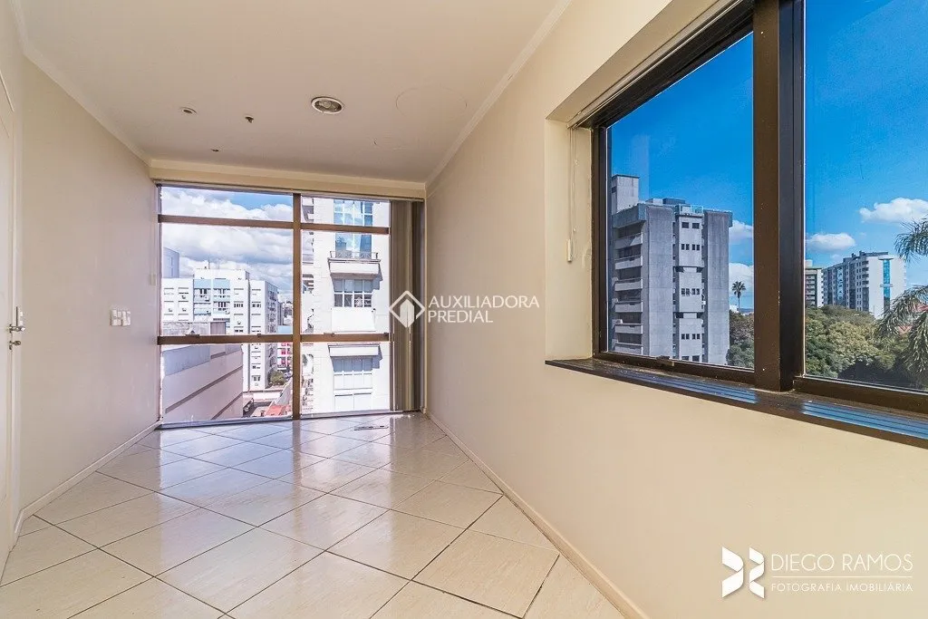 Ótima sala comercial para Venda e Locação no bairro Moinhos de Vento!