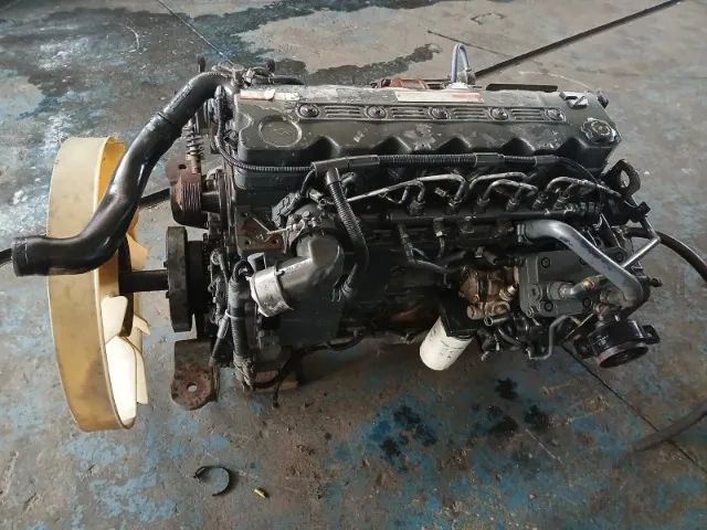 MOTOR CUMIS 6 CILINDROS FORD CARGO 2015 COM ARLA 2423/1724 - Foto 3