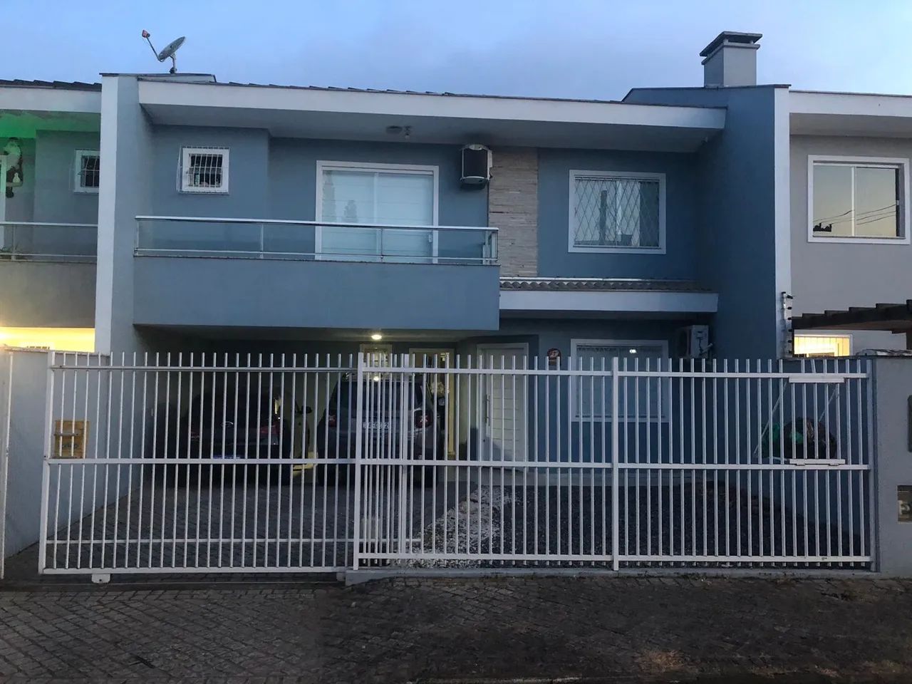 LINDO GEMINADO NO SAGUAÇU | 01 SUITE + 02 DORMITÓRIOS | SEMI-MOBILIADO - Foto 5
