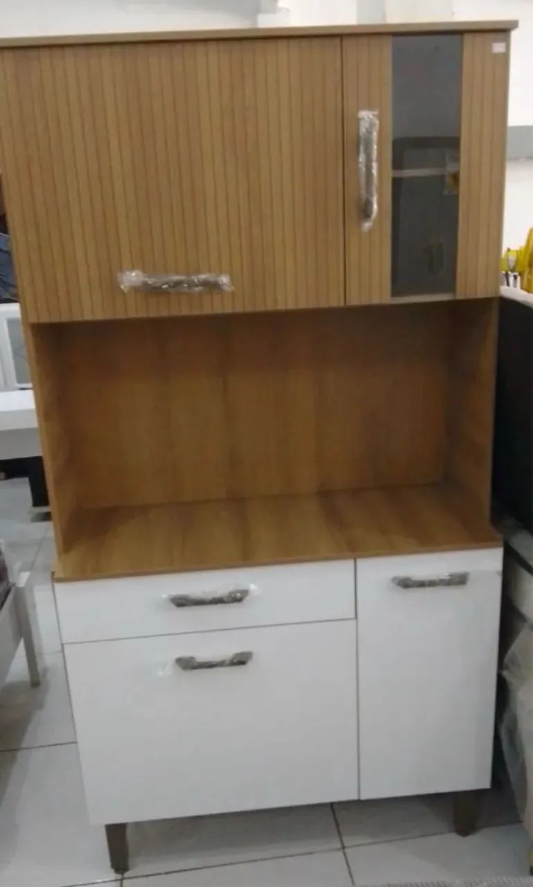 Armário com ripado lindo e bem dividido!  - Foto 3