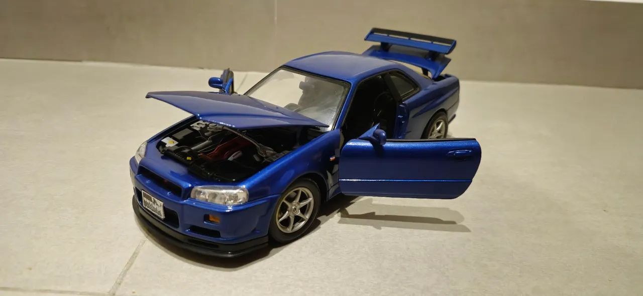 Nissan Skyline GT-R R34- miniatura 1/18 - Foto 4