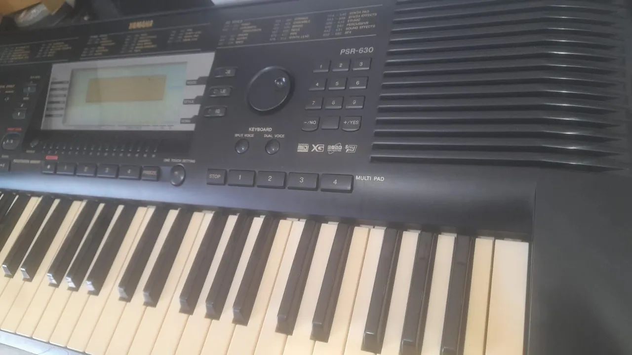Teclado Yamaha PSR630 - Foto 2