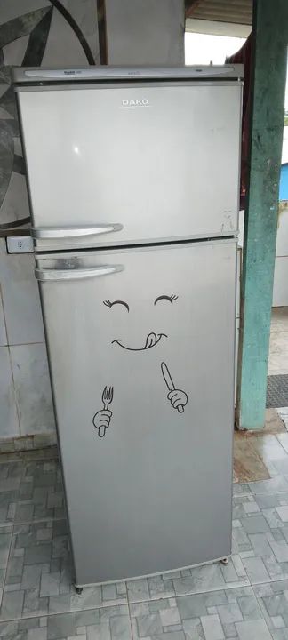 Ótima Geladeira Duplex 