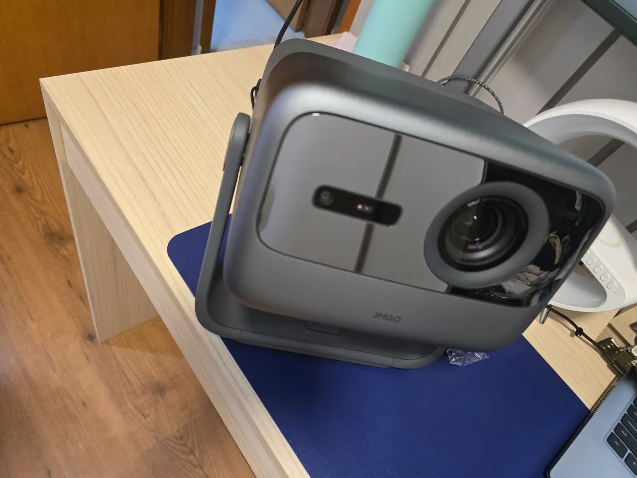 PROJETOR JMGO R1 ULTRA 4K